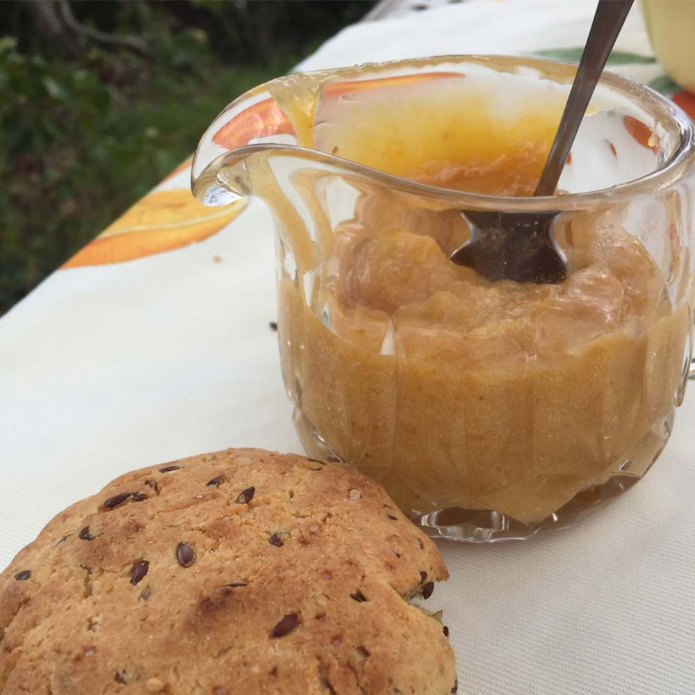 Scones med lemon curd